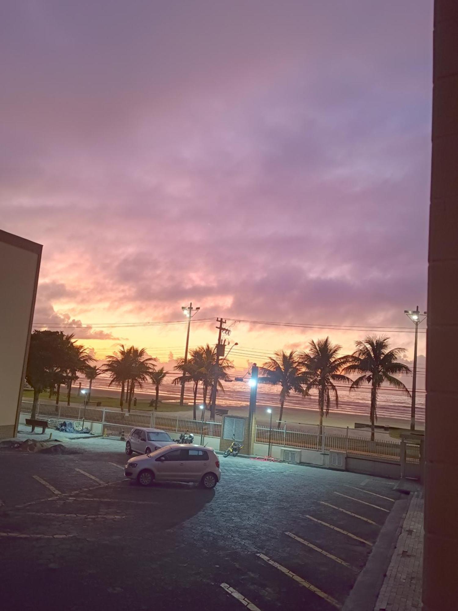 Kitnet Frente Pro Mar Em Vila Caicara, Portaria 24 Hs E Wifi Praia Grande  Exterior foto